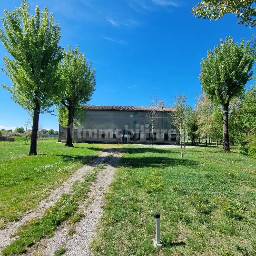 Rustico - Casale in vendita a Soliera