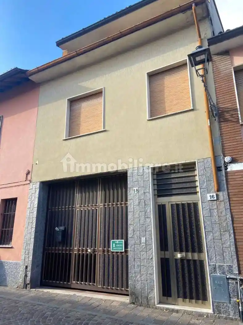 Casa indipendente in vendita a San Colombano al Lambro