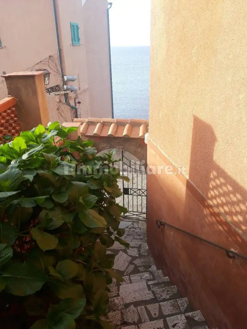 Appartamento in affitto a Marciana Marina