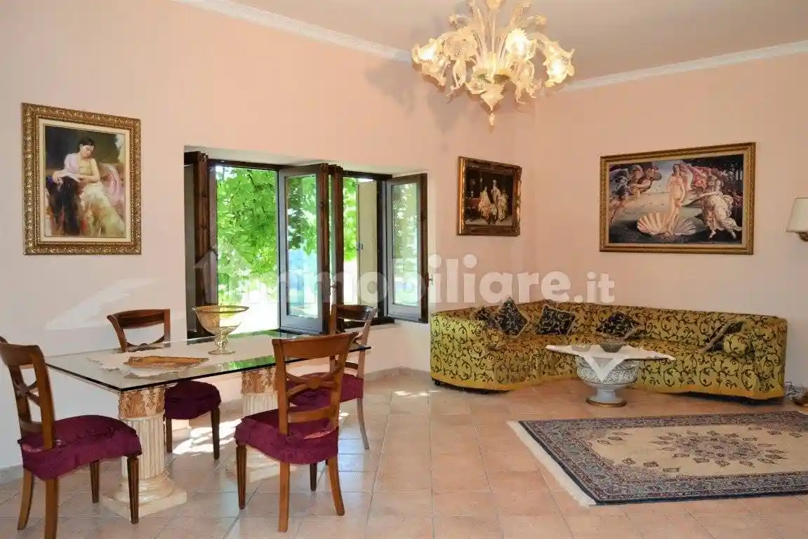 Appartamento in vendita a Grottolella