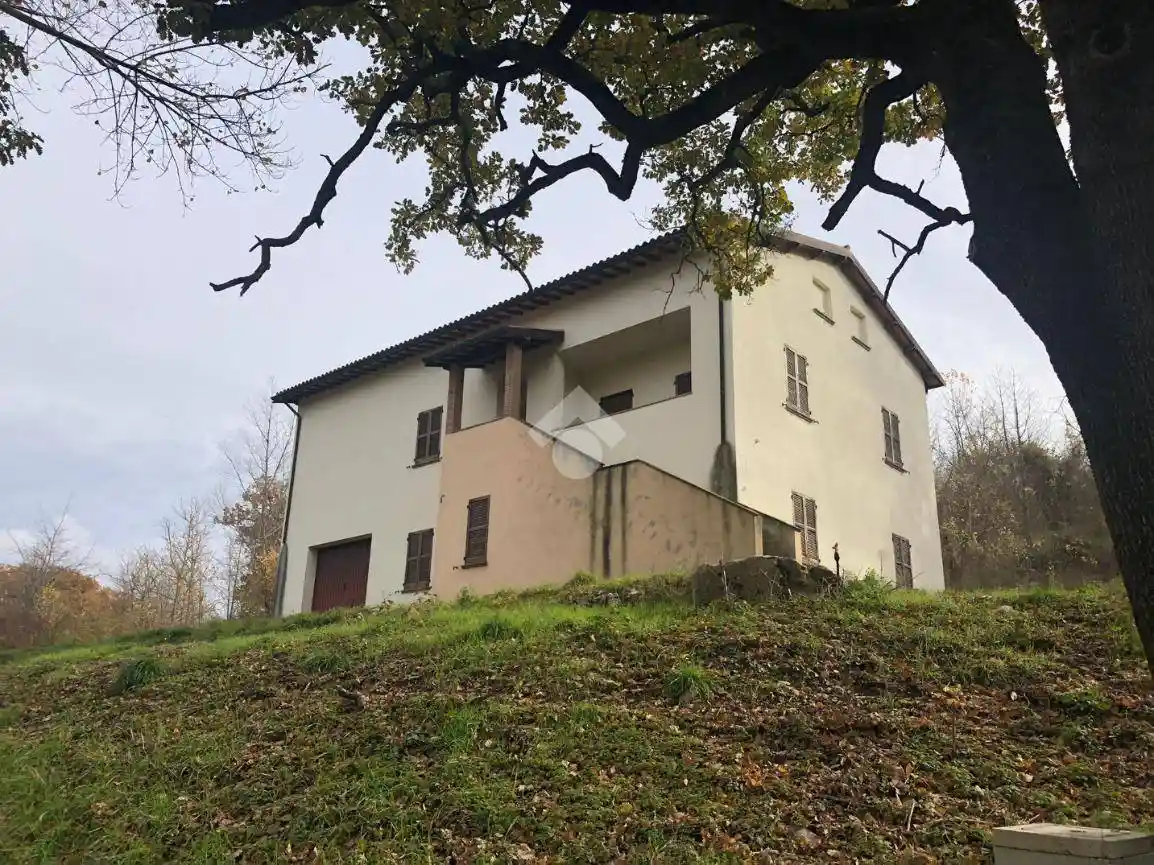 Casa indipendente in vendita a Nocera Umbra