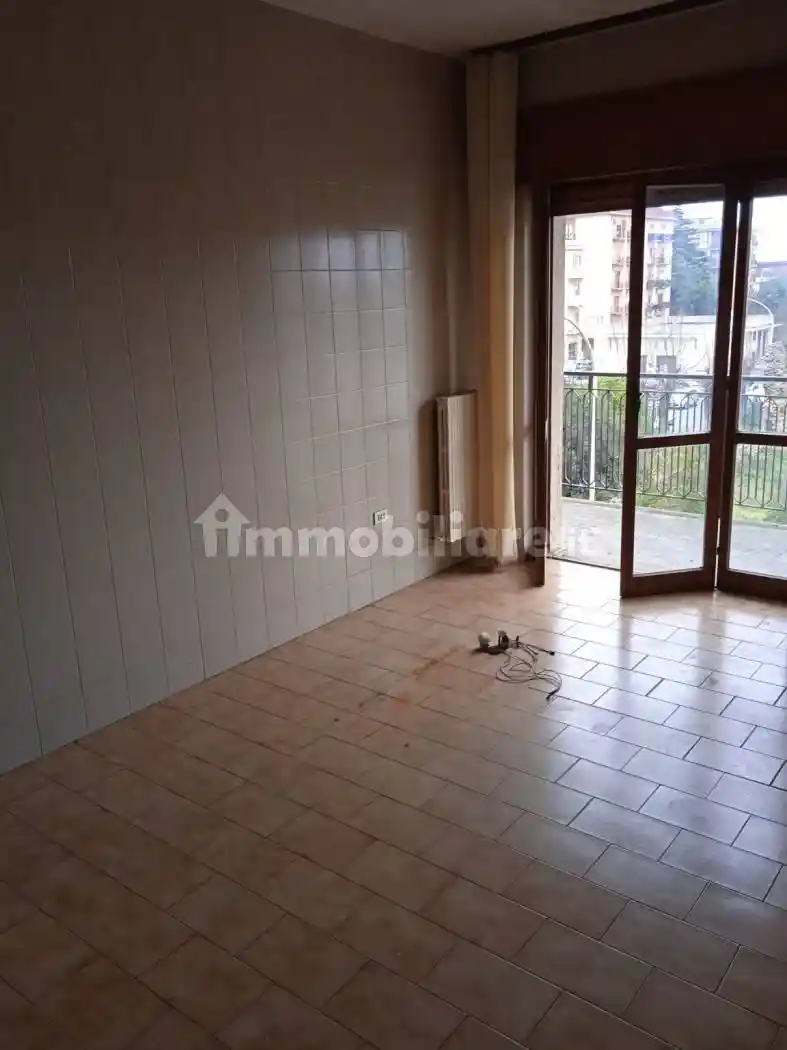 Quadrilocale via Dante Alighieri, Centro, Vibo Valentia - foto 2