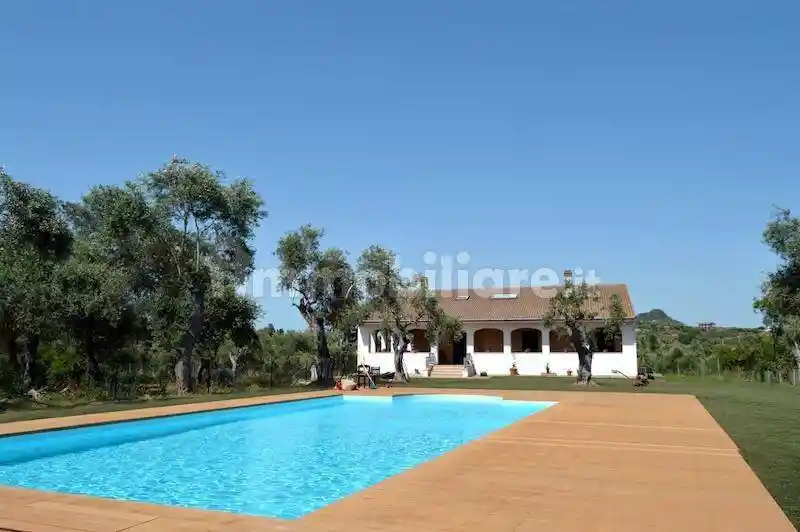 Villa in vendita a Alghero