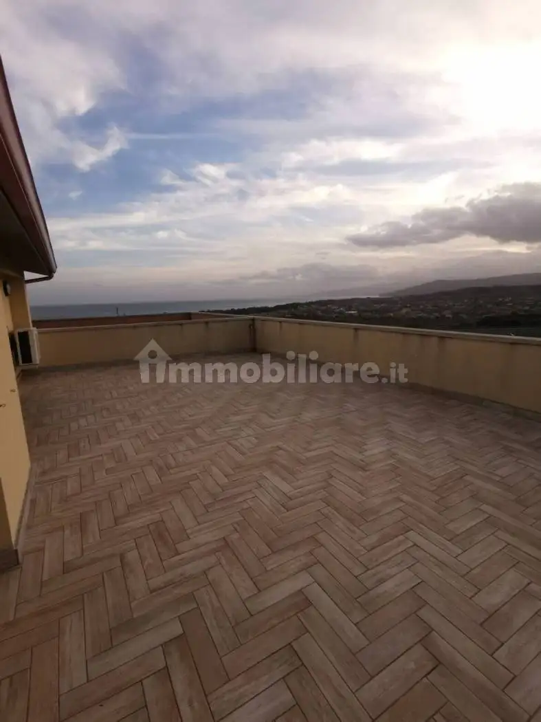 Appartamento in affitto a Catanzaro