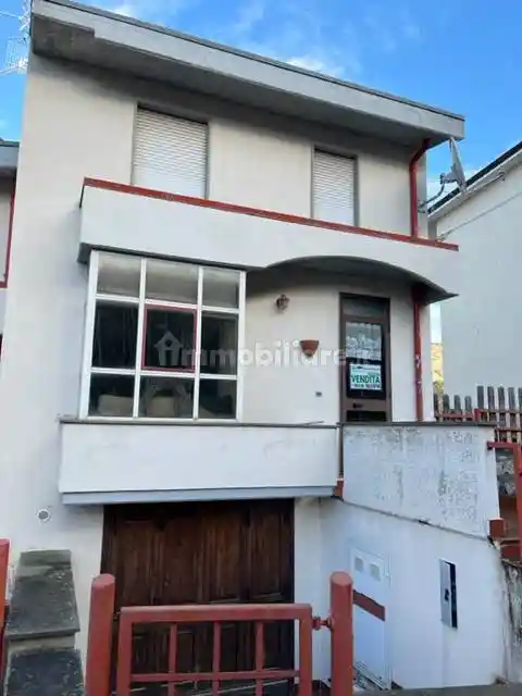 Quadrilocale via Circonvallazione 10, Centro, Rocca di Mezzo - foto 4