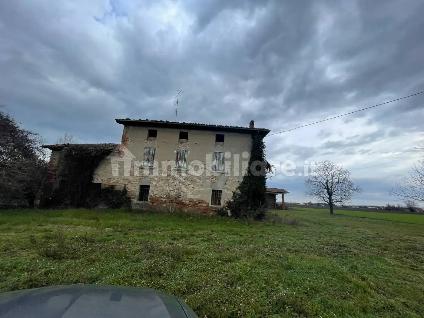 Rustico - Casale in vendita a Imola