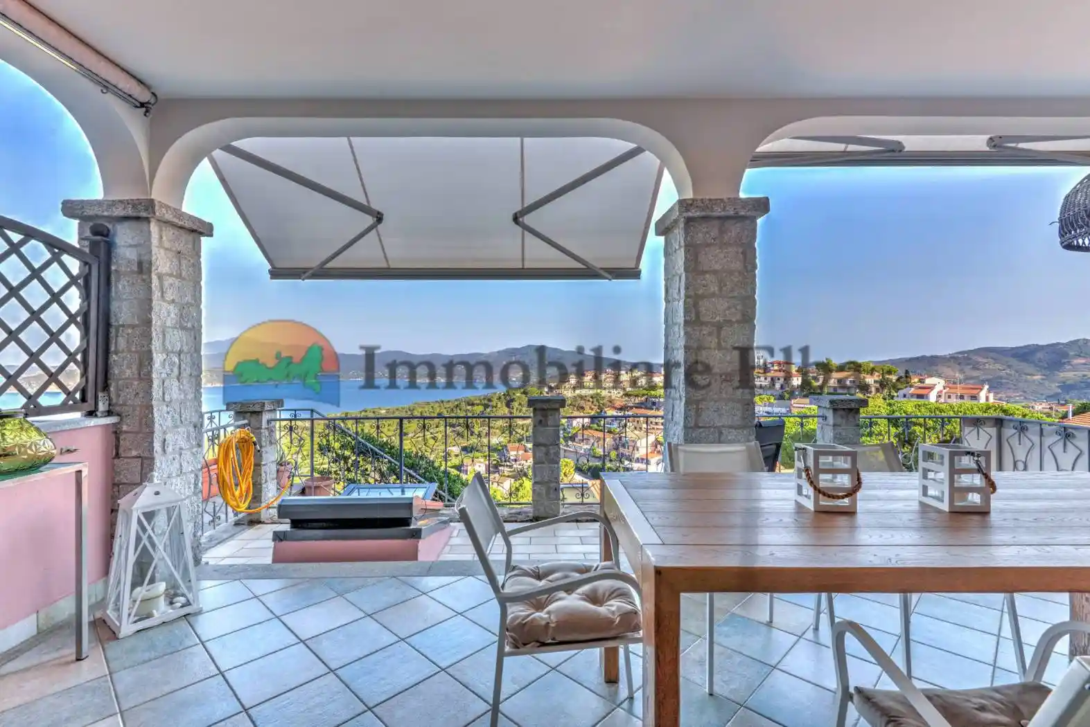 Appartamento in vendita a Capoliveri