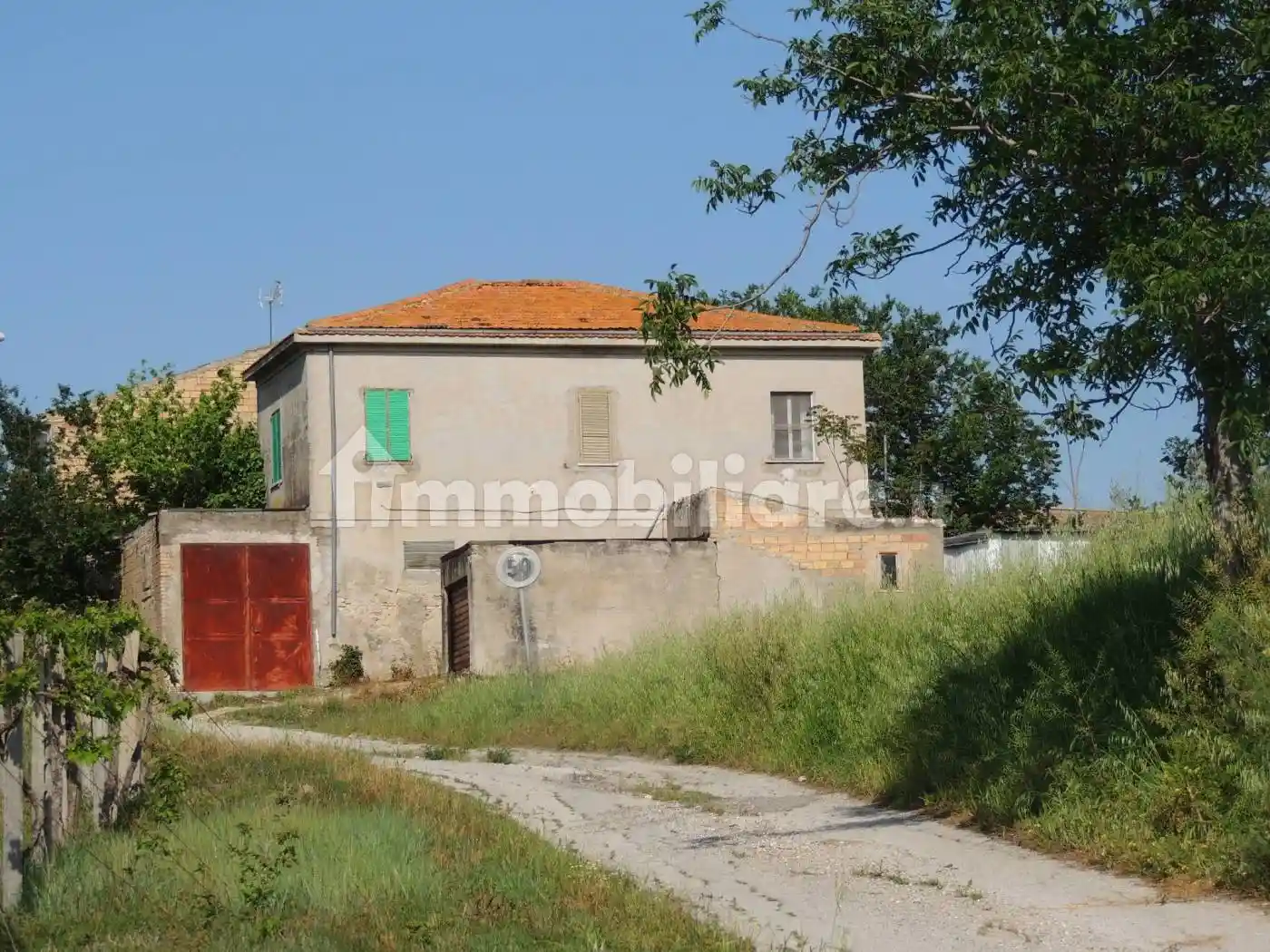 Rustico - Casale in vendita a Rosciano