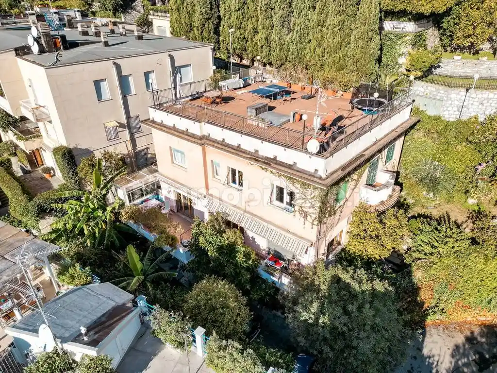 Villa in vendita a Rapallo