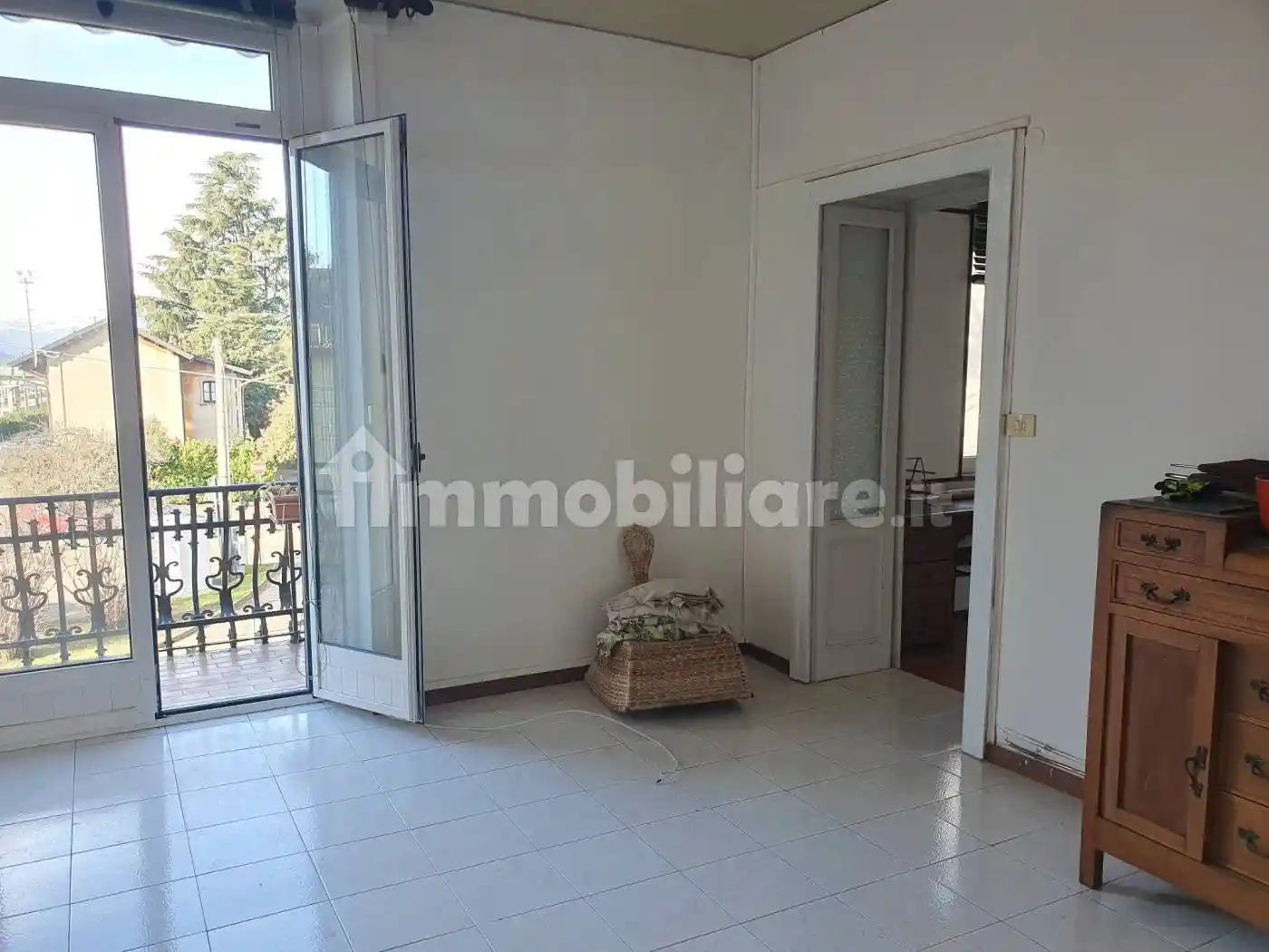 Appartamento in affitto a Laveno-Mombello