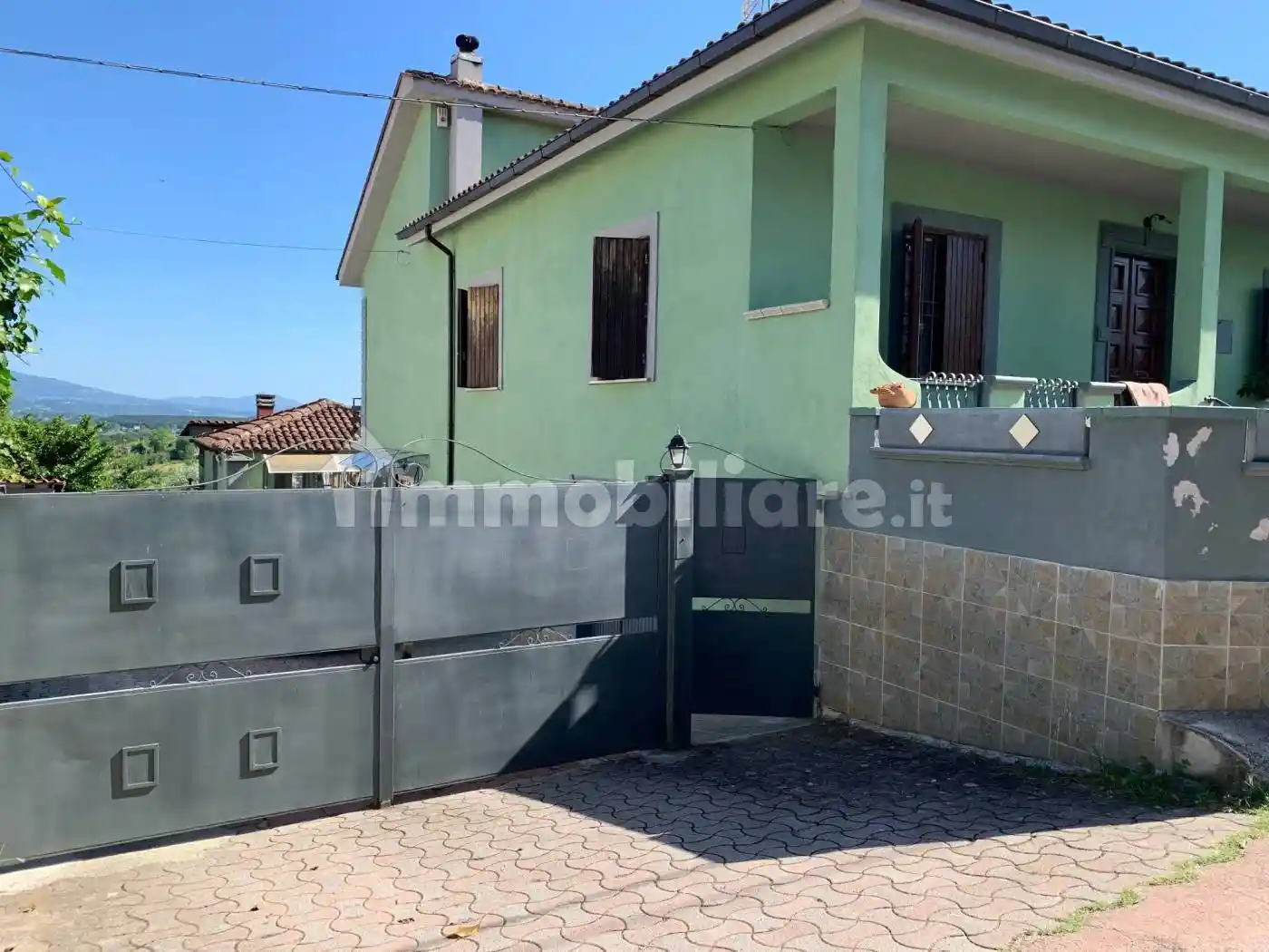 Villa in vendita a Cervaro