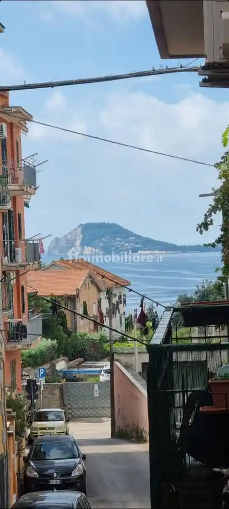 Appartamento in affitto a Pozzuoli