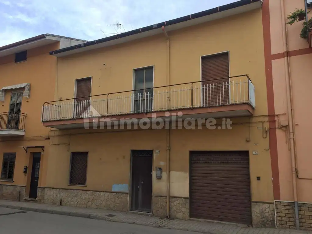 Casa indipendente in vendita a Sparanise