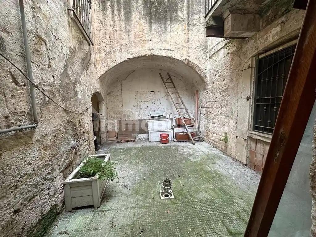 Casa indipendente in vendita a Modugno