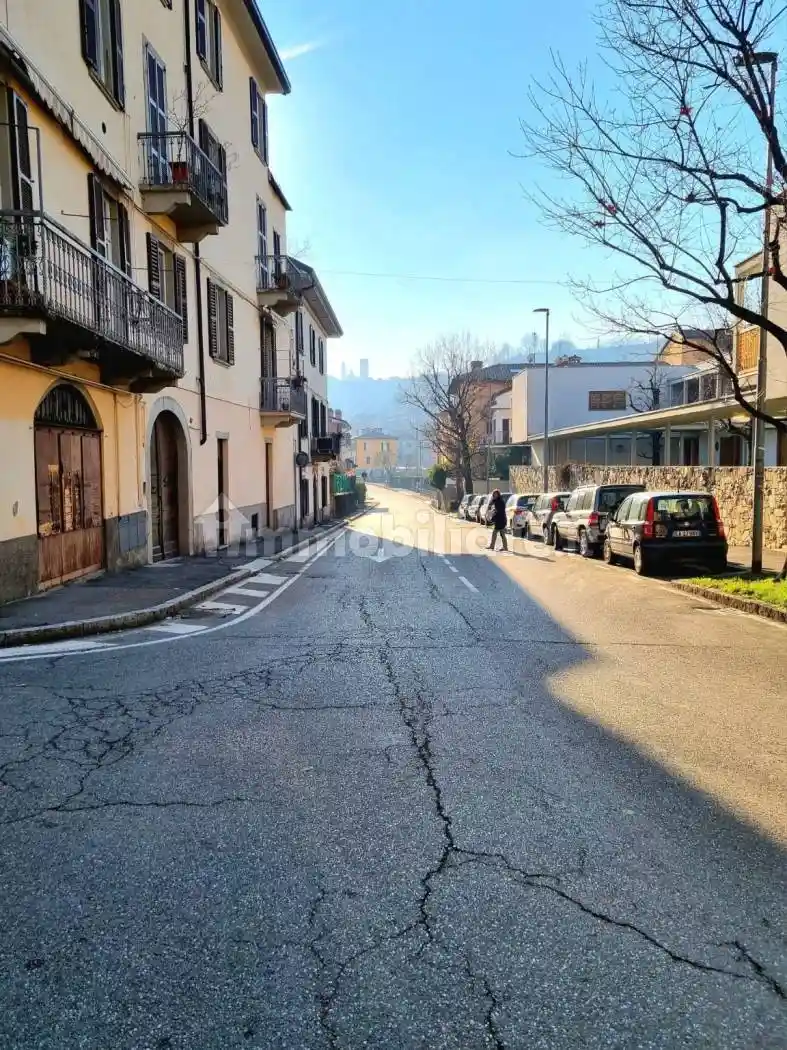 Bilocale via Giovanni Maironi da Ponte 50, Valverde, Bergamo - foto 5