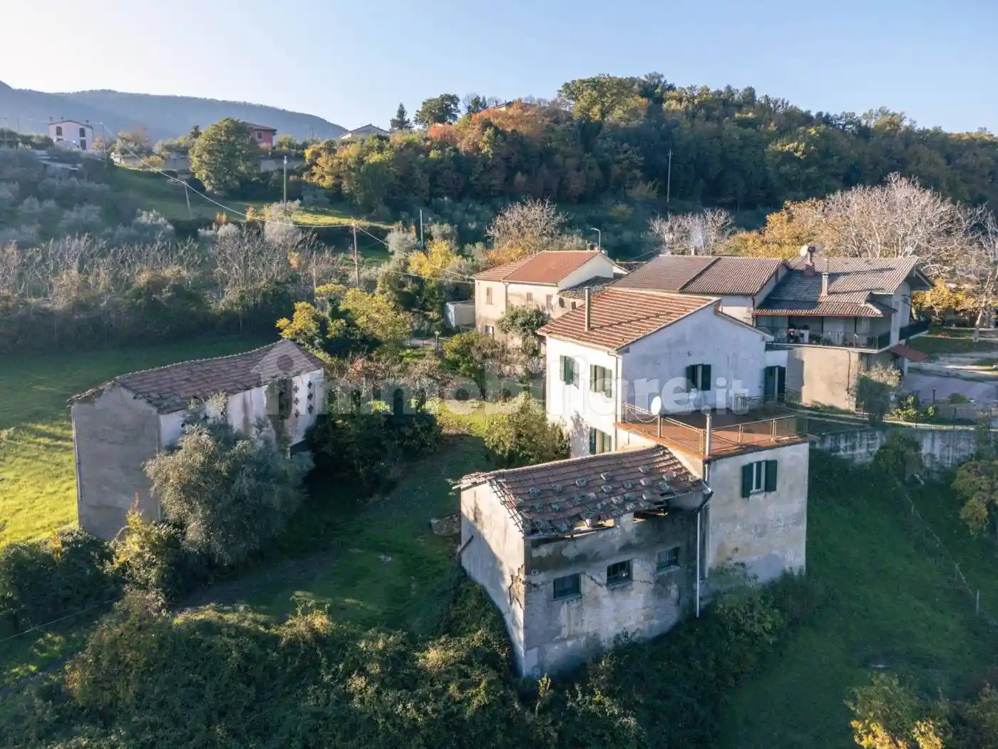 Villa unifamiliare, da ristrutturare, 260 m², Configni - foto 2
