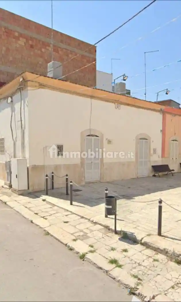 Palazzo - Edificio in vendita a Cerignola