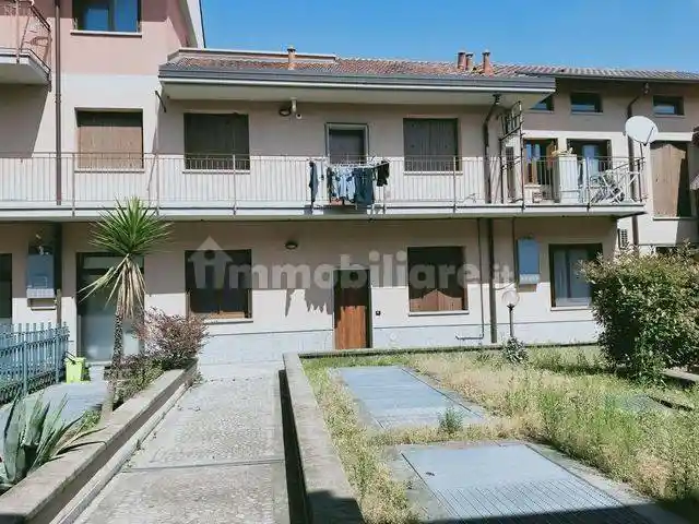 Appartamento in vendita a Dairago