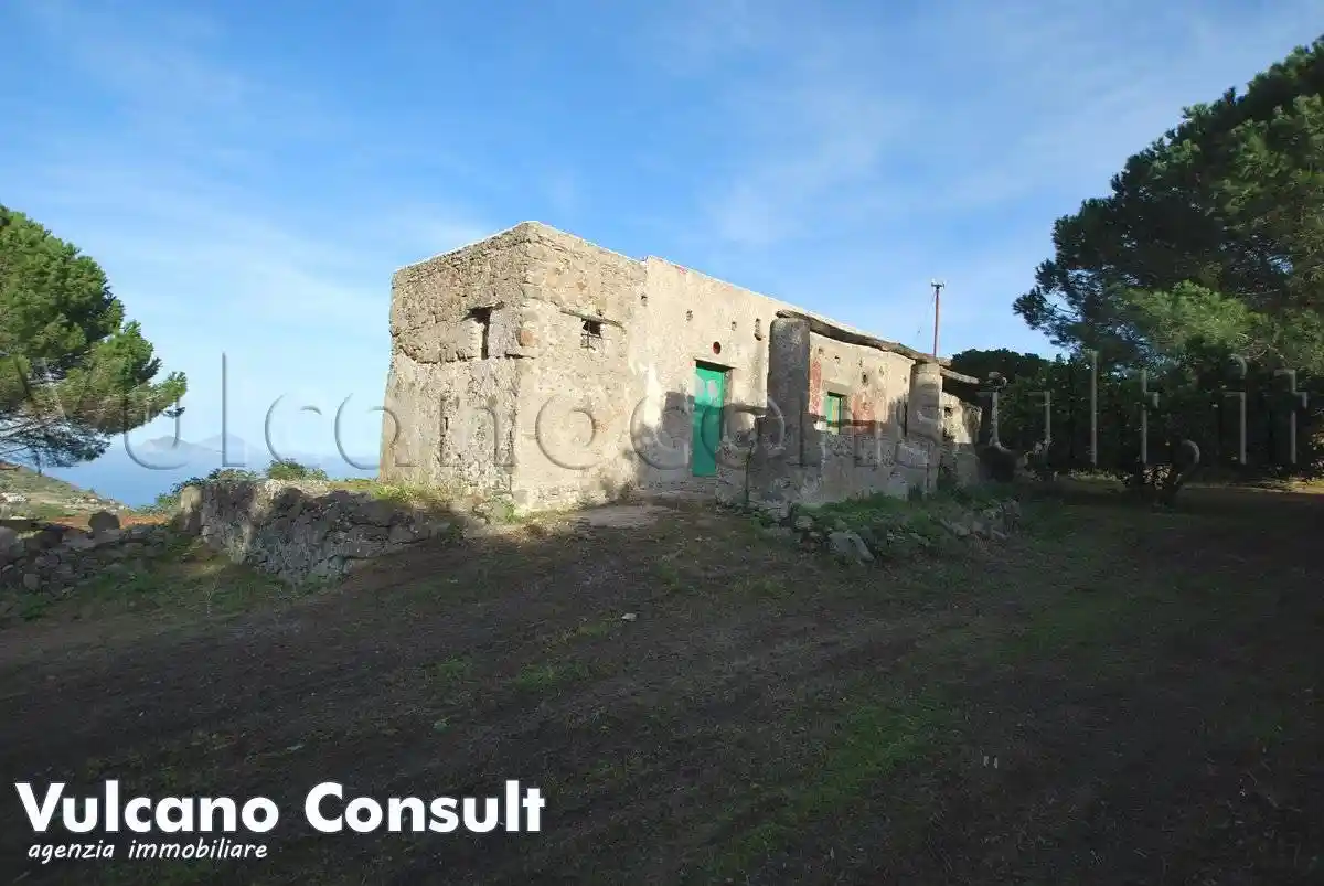 Rustico - Casale in vendita a Lipari