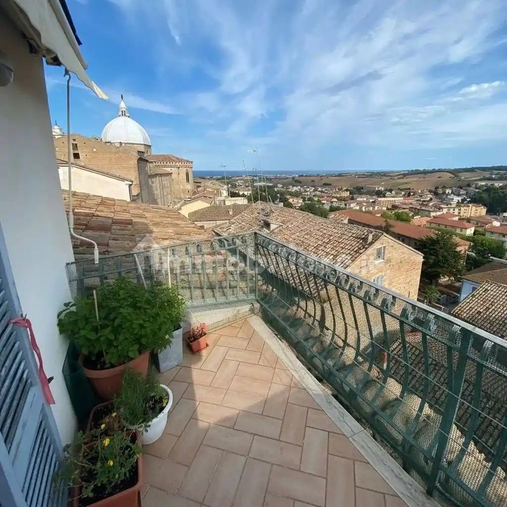 Appartamento in vendita a Loreto