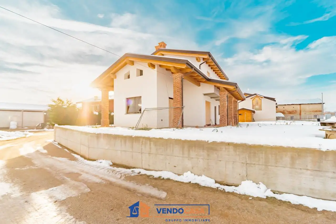Villa in vendita a Mondovì