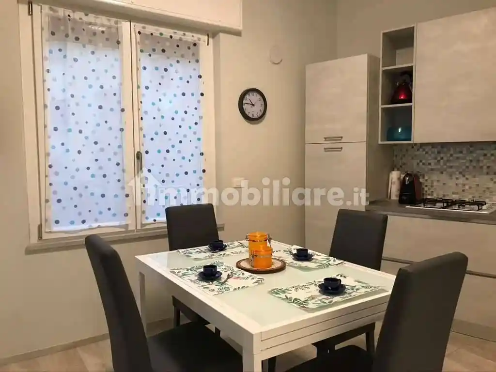 Appartamento in affitto a Noli