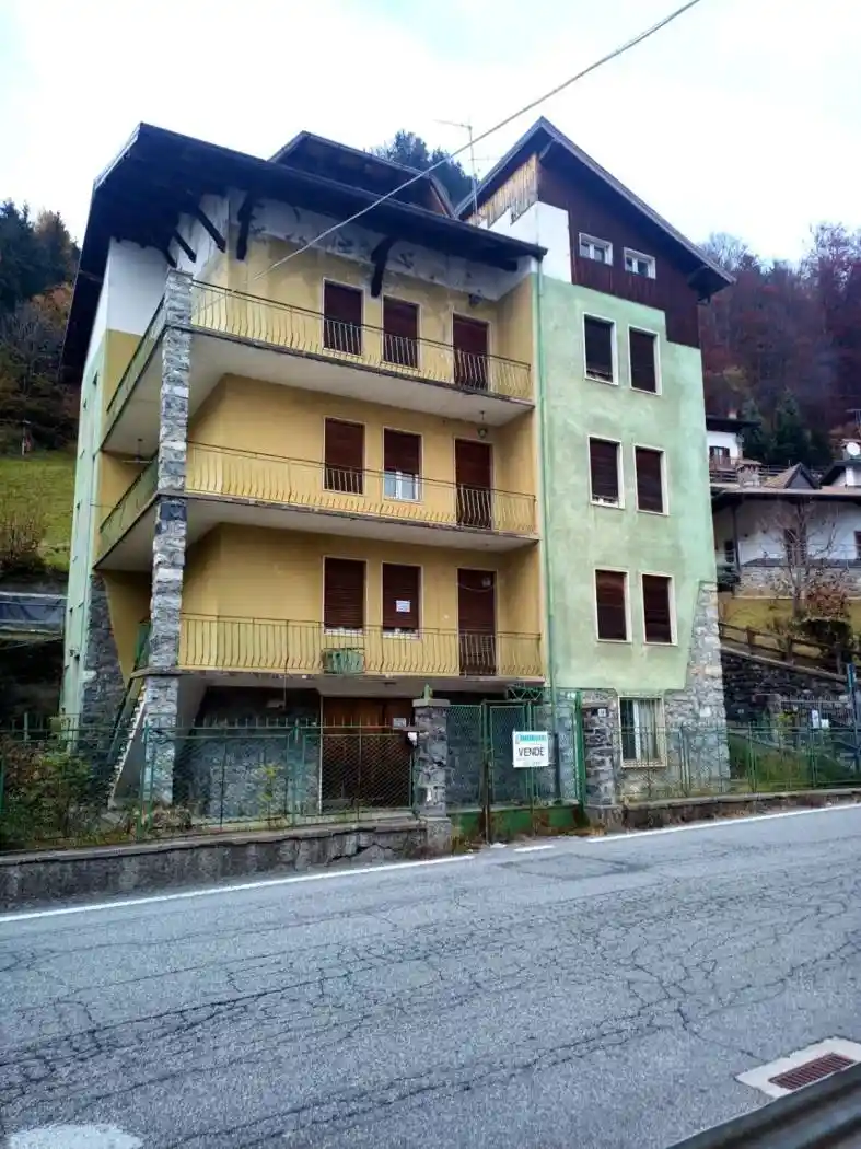 Terratetto plurifamiliare via Antonio Locatelli 19, Vilminore, Vilminore di Scalve - foto 2