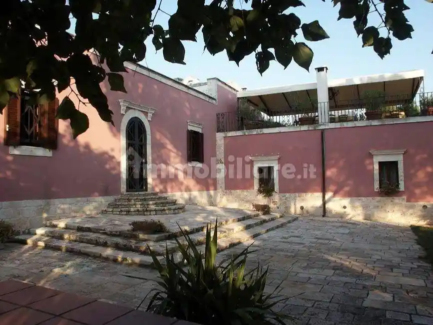 Rustico - Casale in vendita a Ostuni