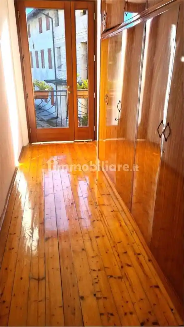 Villa in vendita a Montereale Valcellina