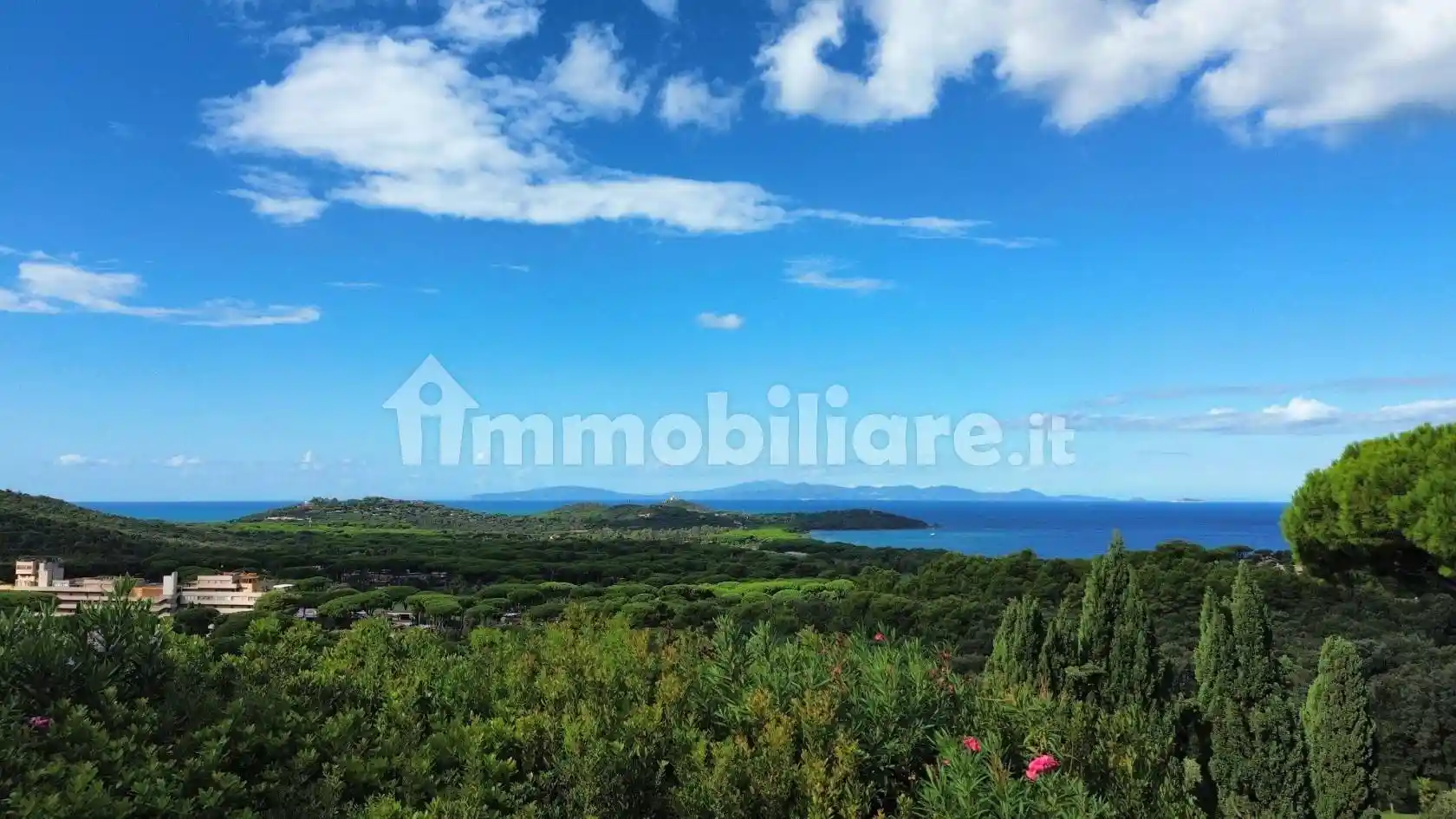Villa in vendita a Castiglione della Pescaia