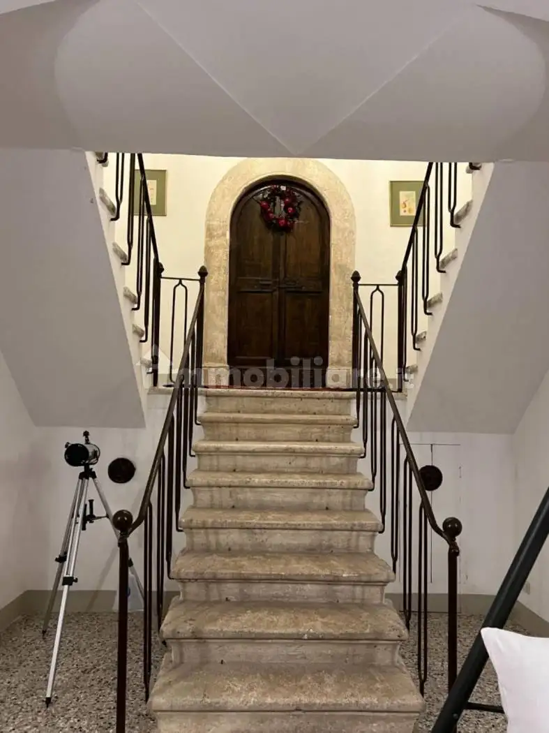 Villa in vendita a Massa d'Albe