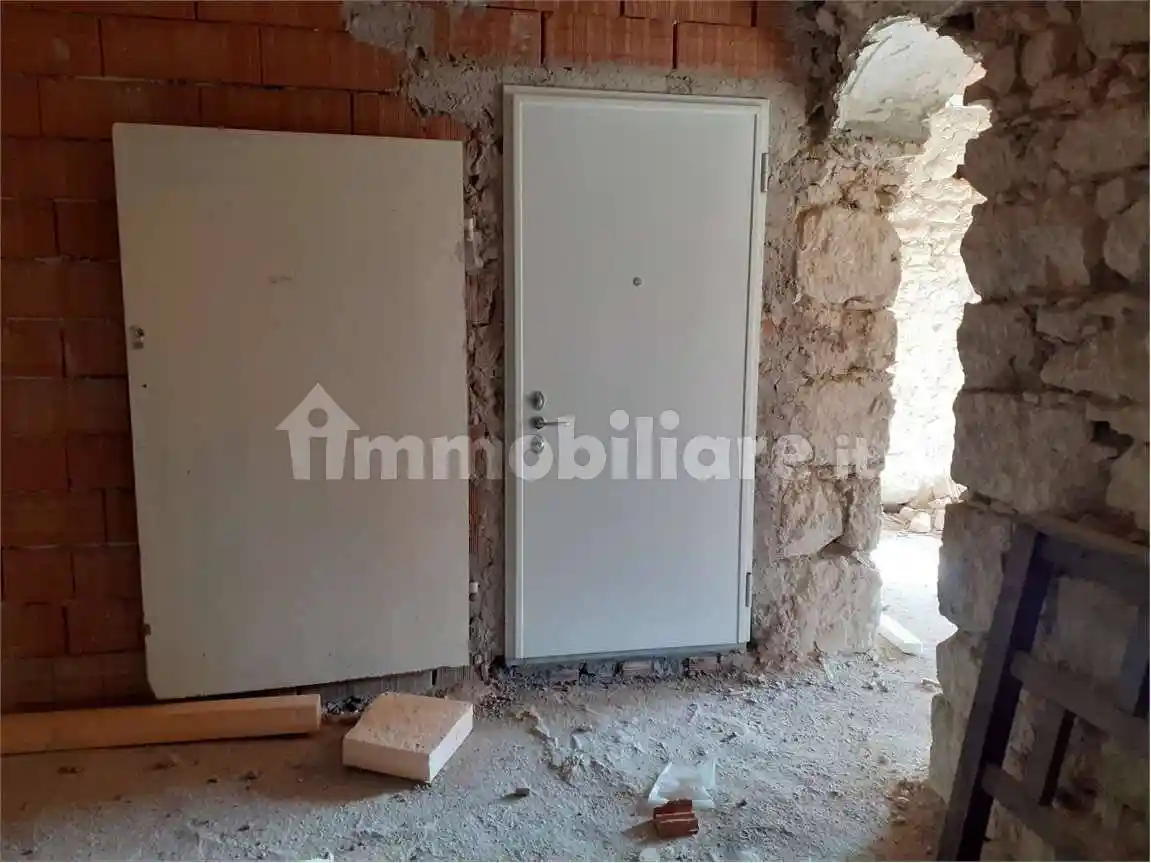 Appartamento da ristrutturare, primo piano, Villa Lagarina - foto 4