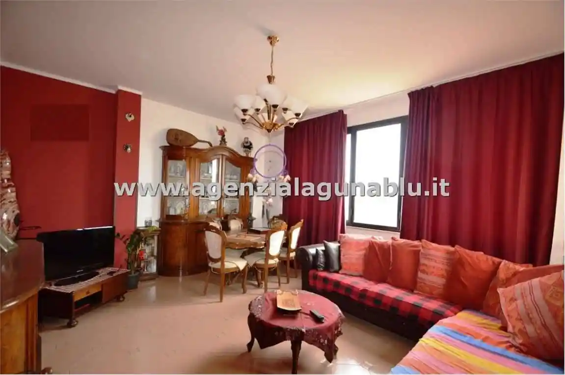 Quadrilocale via Napoli, Quarara, Costa Orientale, Mazara del Vallo - foto 2