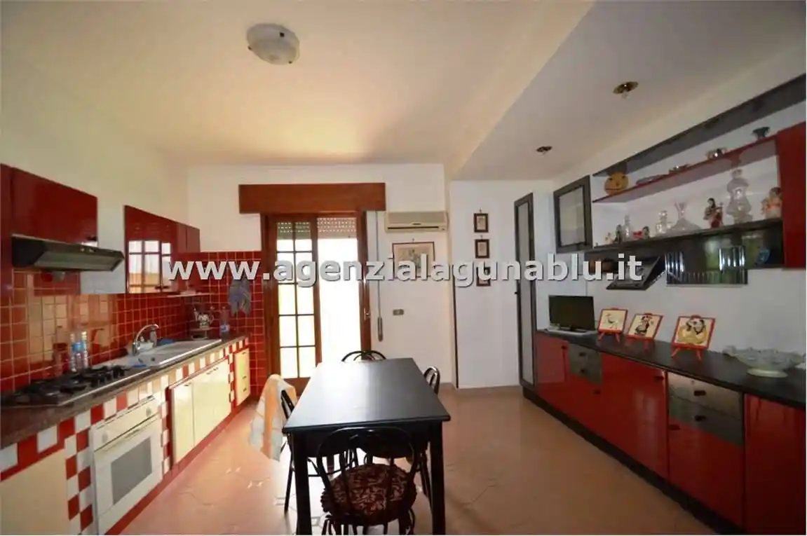 Quadrilocale via Napoli, Quarara, Costa Orientale, Mazara del Vallo - foto 4