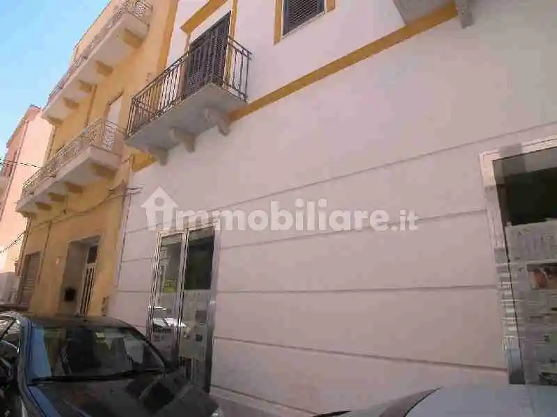 Palazzo - Edificio in vendita a Marsala