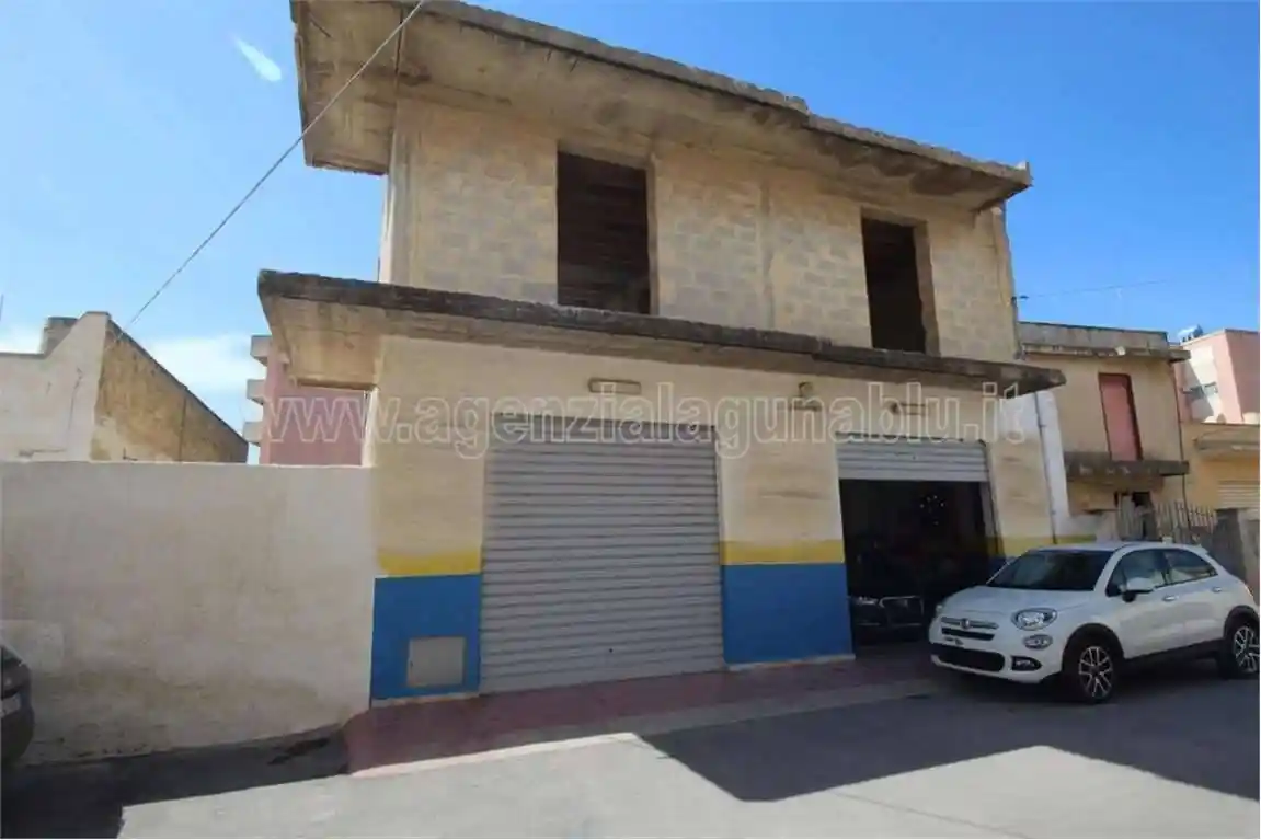 Palazzo - Edificio in vendita a Marsala