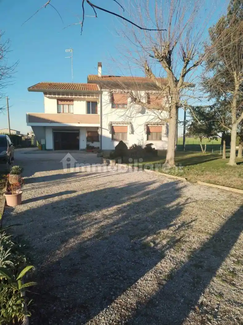 Villa in vendita a Porto Viro