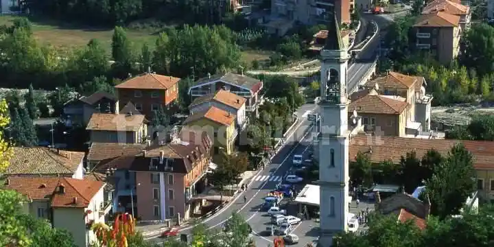 Palazzo - Edificio in vendita a Coli