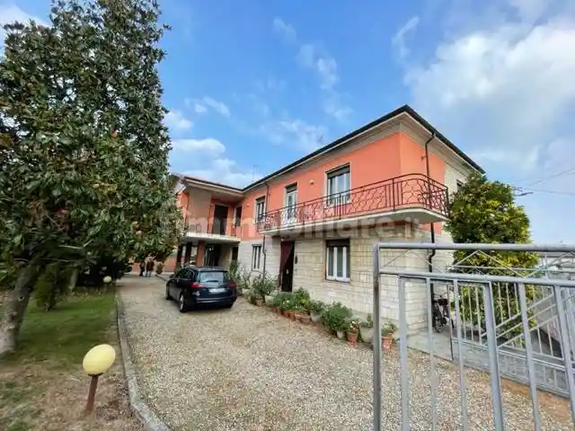 Villa in vendita a Sale