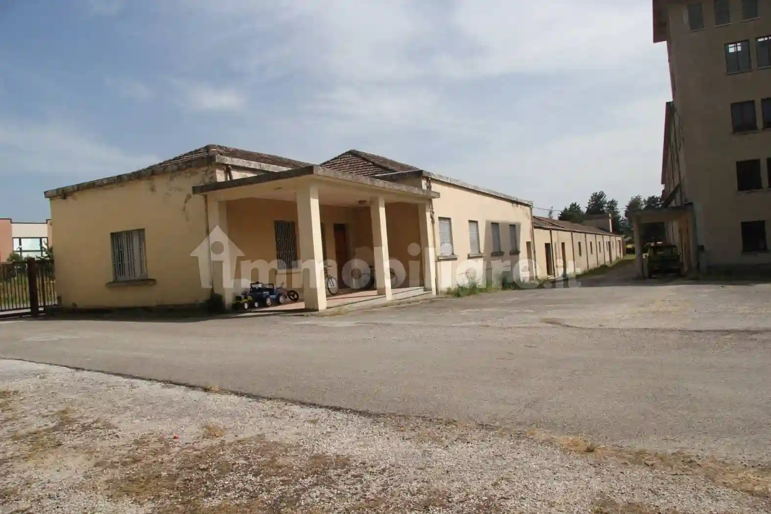 Palazzo - Edificio - foto 2