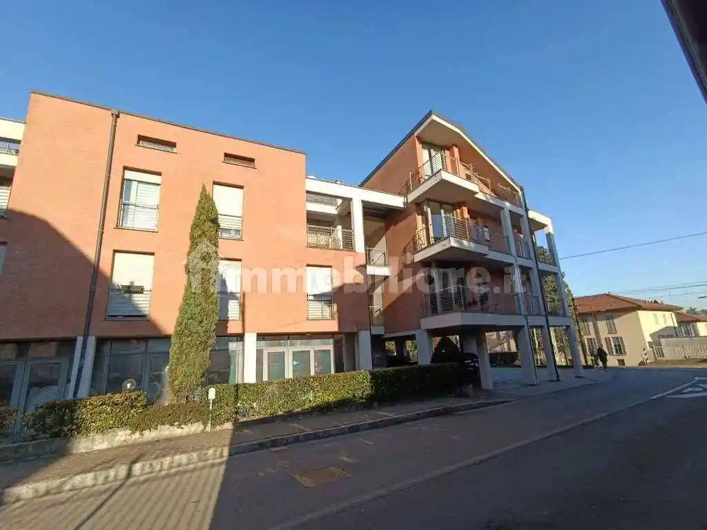 Appartamento in vendita a Inverigo