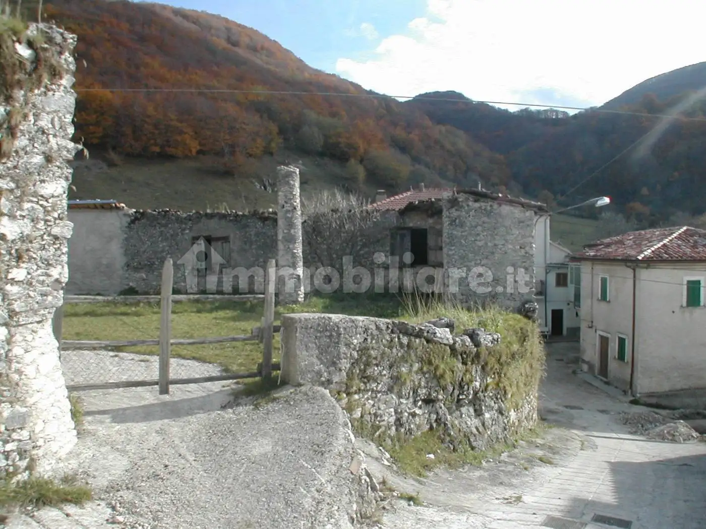 Rustico via Nicola da Borbona 1, Centro, Borbona - foto 2