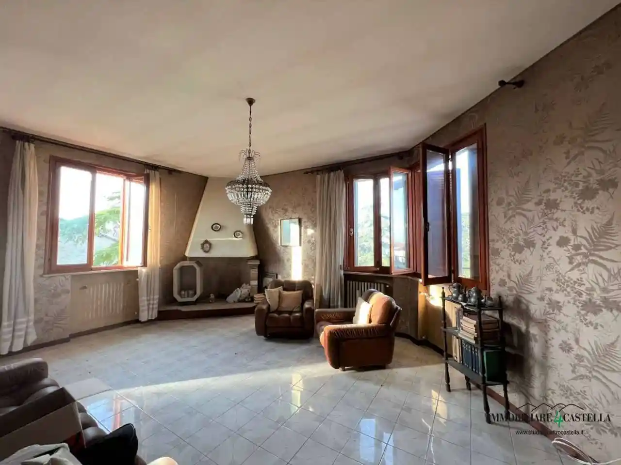 Villa in vendita a Quattro Castella