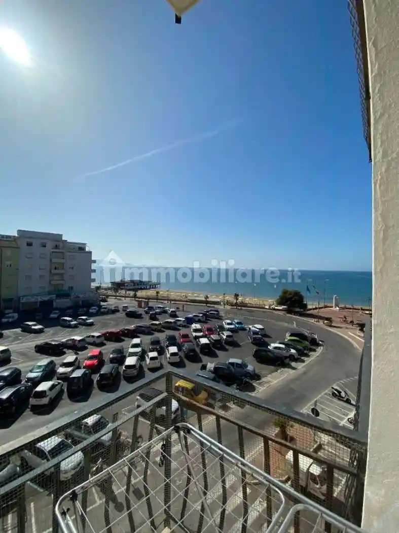 Appartamento in affitto a Follonica