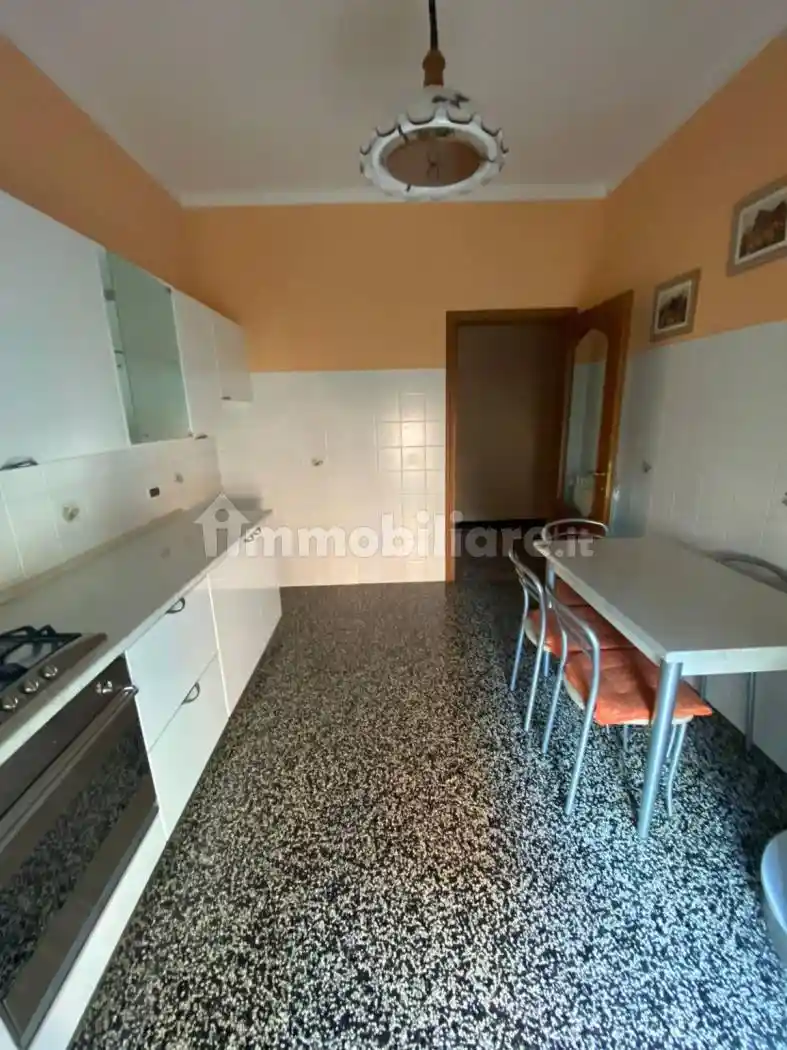 Appartamento in vendita a Genova