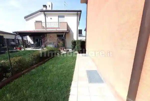 Villetta a schiera - foto 3