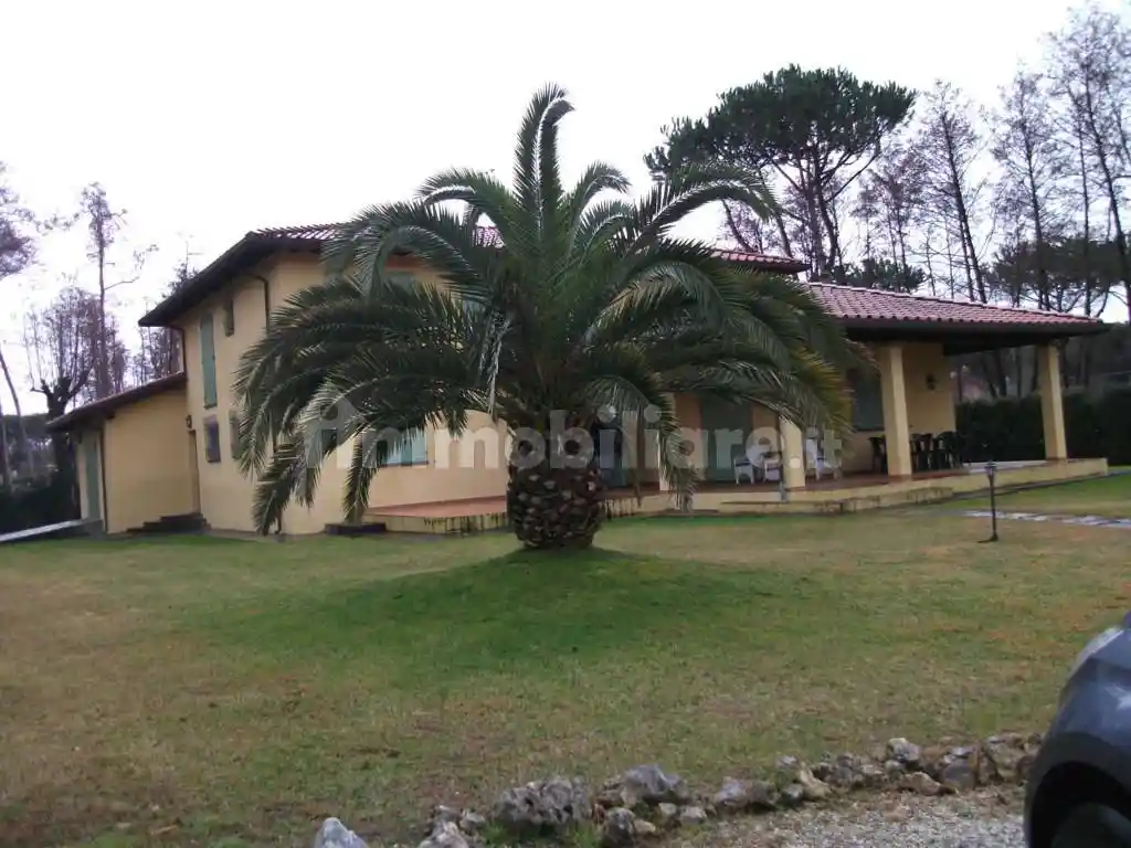 Villa in affitto a Forte dei Marmi