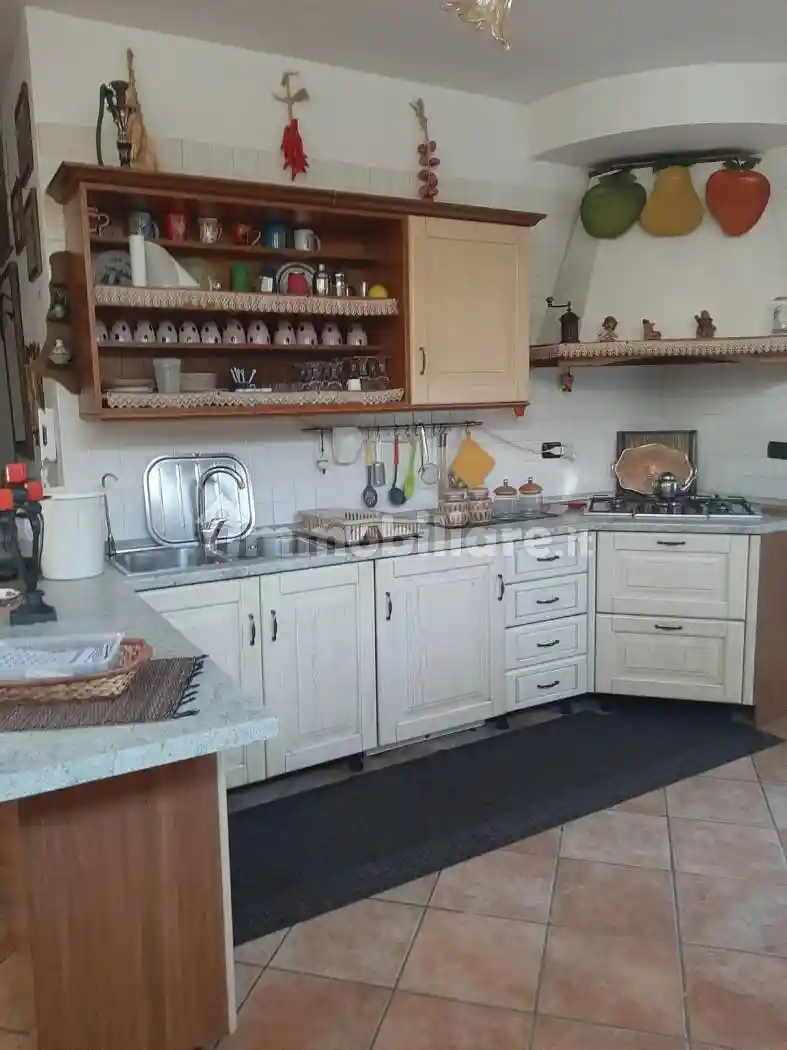 Trilocale via Ripuaria, Varcaturo, Giugliano in Campania - foto 3