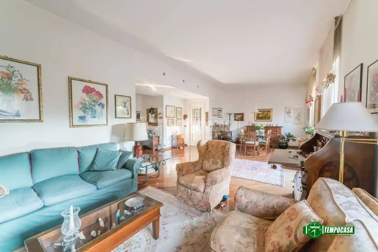 Appartamento in vendita a Como