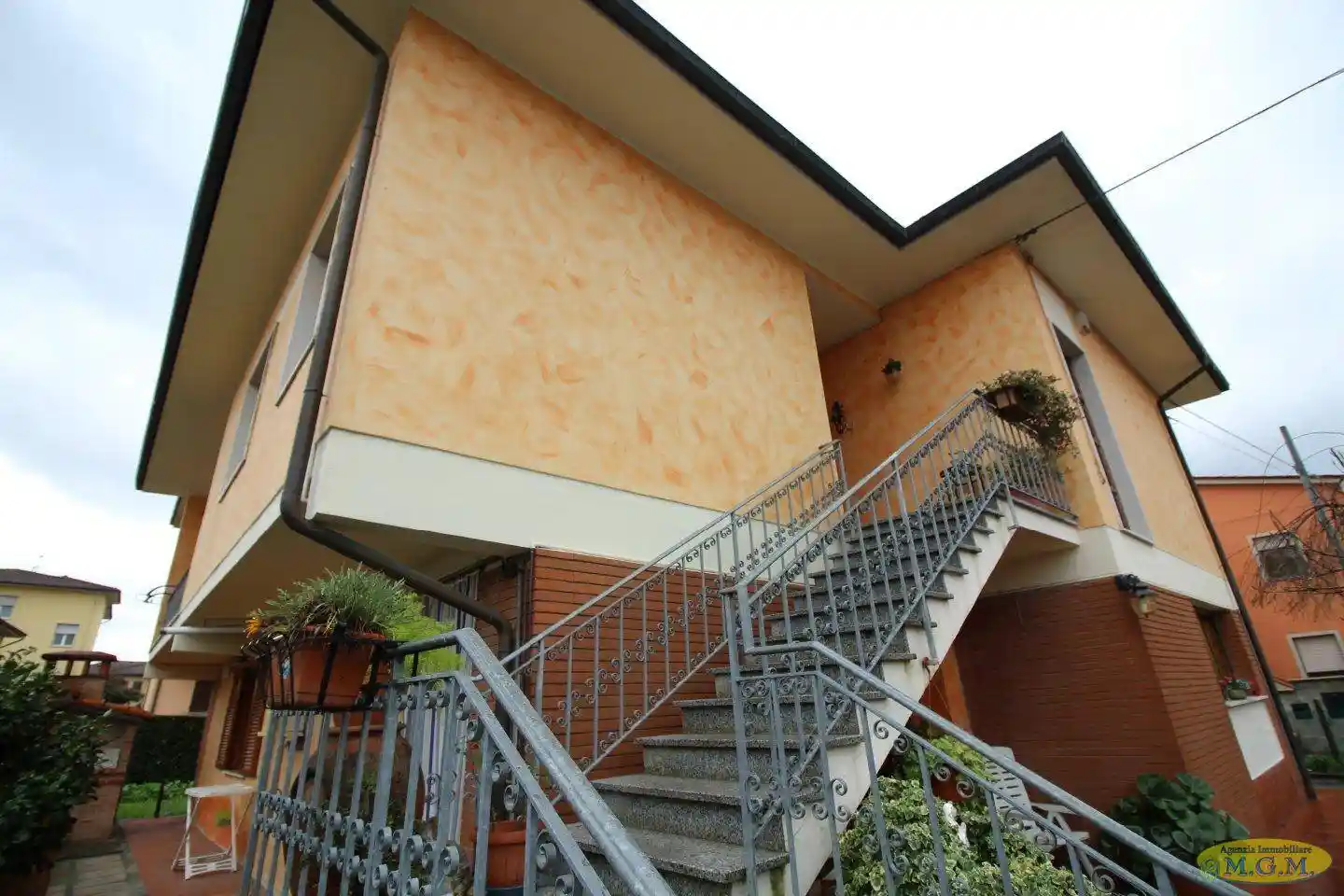 Villa in vendita a Buti